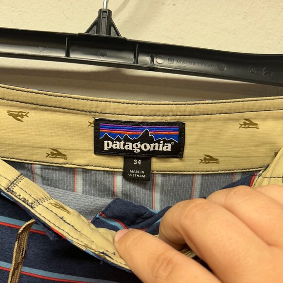 Patagonia Mens Striped Boardshorts With Drawstring & Zip Pocket 34 - Picture 3 of 8